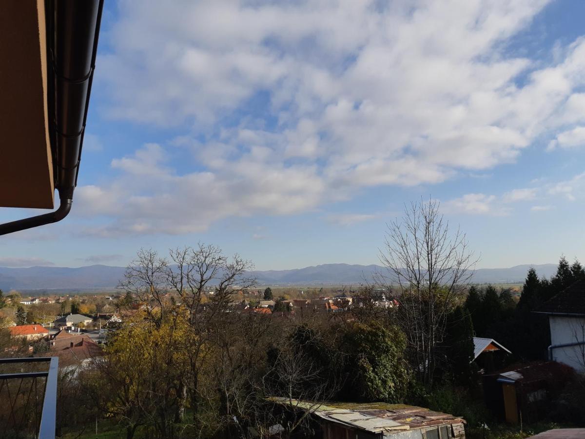 Appartamento Vilka Čachtice Esterno foto